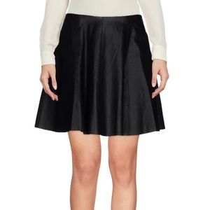 Theory Black Lambskin Leather skirt.